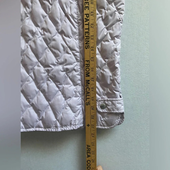 Eddie Bauer Goose Down pastel purple embroidered quilted light weight vest Sz M - Picture 9 of 9